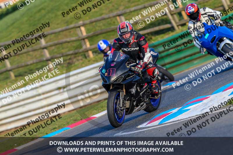 PJM Wedding Photography;enduro digital images;event digital images;eventdigitalimages;mallory park;mallory park photographs;mallory park trackday;mallory park trackday photographs;no limits trackdays;peter wileman photography;racing digital images;trackday digital images;trackday photos